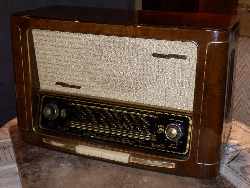 GRUNDIG 4040