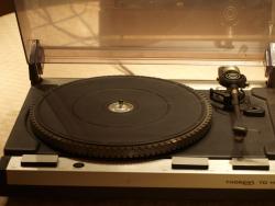 THORENS TD115