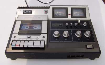 TECHNICS RS640