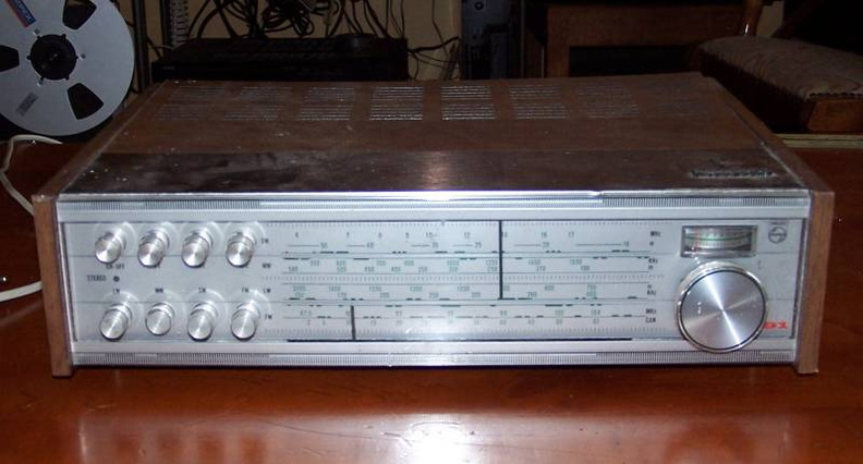 Philips RH 691 - pw_philips_rh691_face.jpg pw_philips_rh691_face.jpg