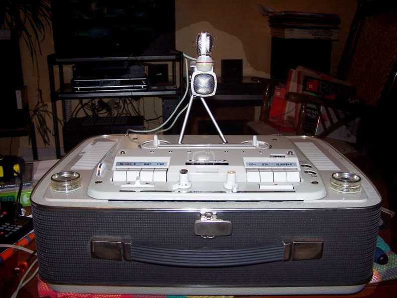 Grundig TK 47 - pw_grundig_tk47_avant.jpg pw_grundig_tk47_avant.jpg